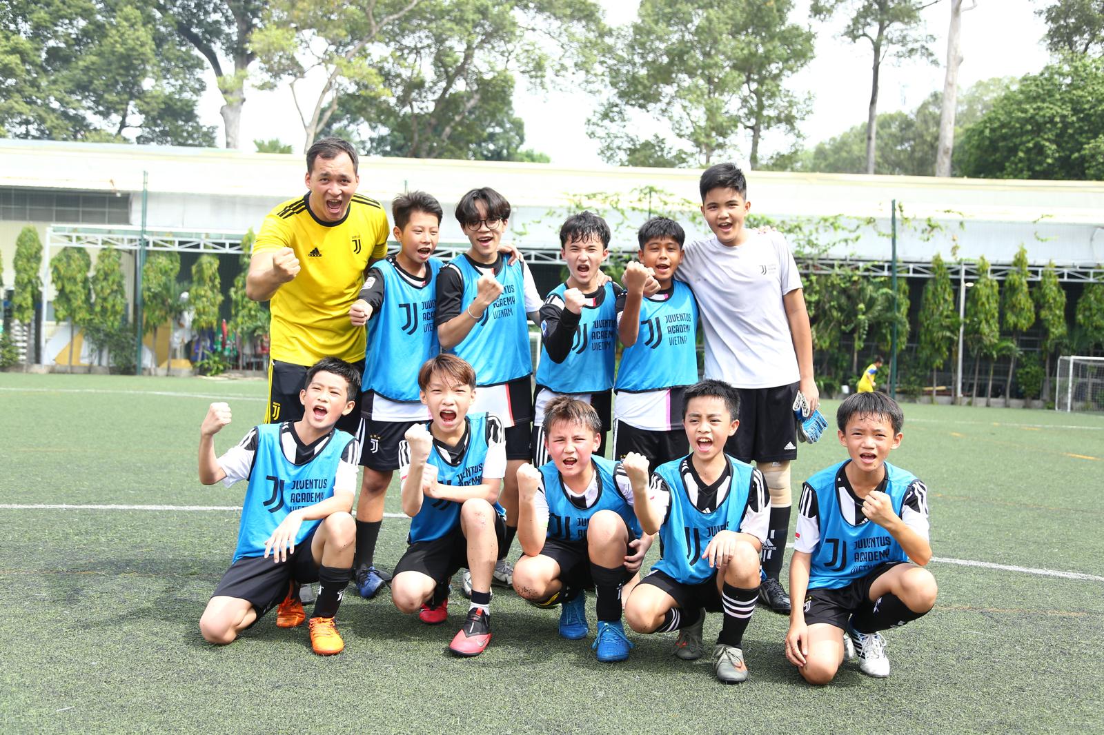 Team celebration Juventus Academy